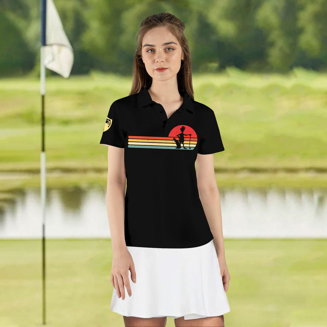 RETRO STYLE NEVER UNDERESTIMATE AN OLD LADY WITH A GOLF CLUB WOMEN Polo Shirt LVH180501